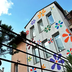 https://10-coins-hostel.sofiahotelsbg.com